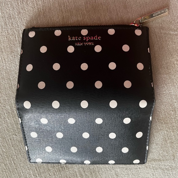 Kate Spade small slim bilfold wallet - Picture 3 of 8